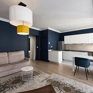 Appartement Nouveau F2 Calme Cœur De 1min De La