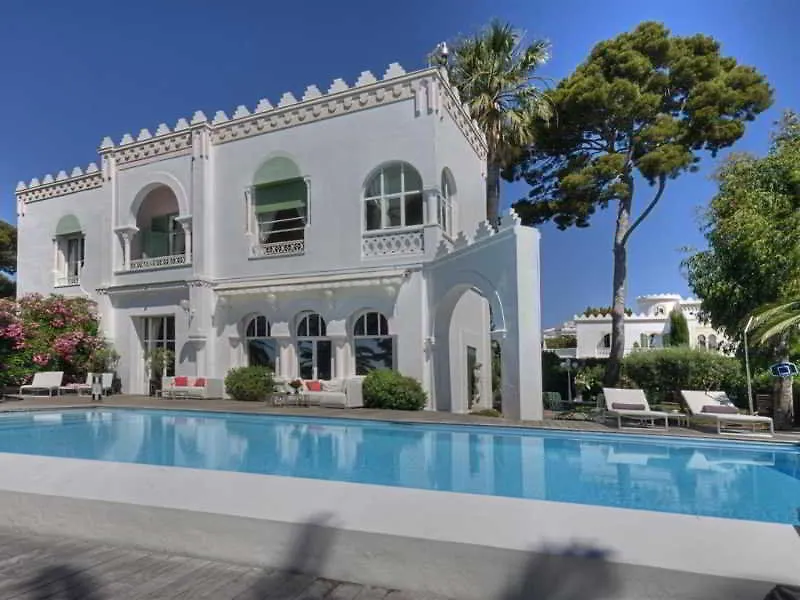 Hotel La Villa Mauresque Saint-Raphael