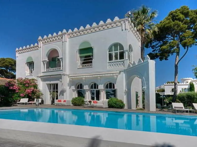 Hotel La Villa Mauresque Saint-Raphael