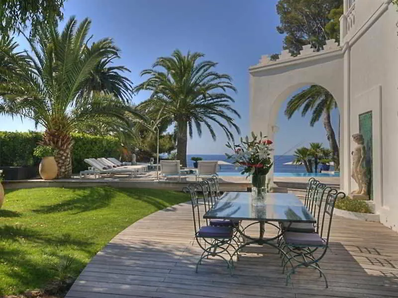 La Villa Mauresque Saint-Raphael